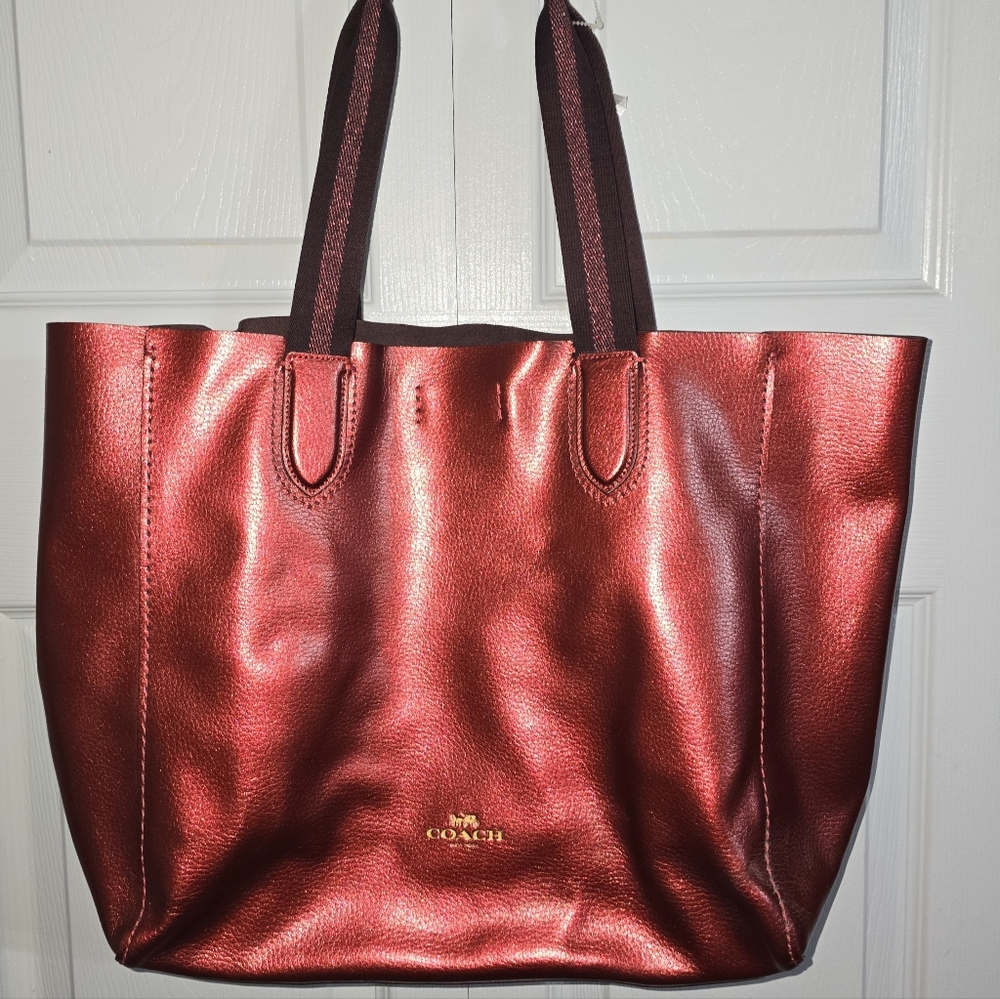COACH GENUINE PATENT  LEATHER BURGUNDY DARBY LARGE Tote SHOULDER Bag